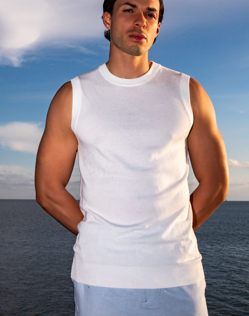 2EROS Sapphire Knit Vest – White
