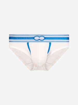Brief White Front Ede5b938 B057 49cd 94fa F33b3981edff