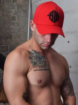 Icon Cap Red2107 002 882875