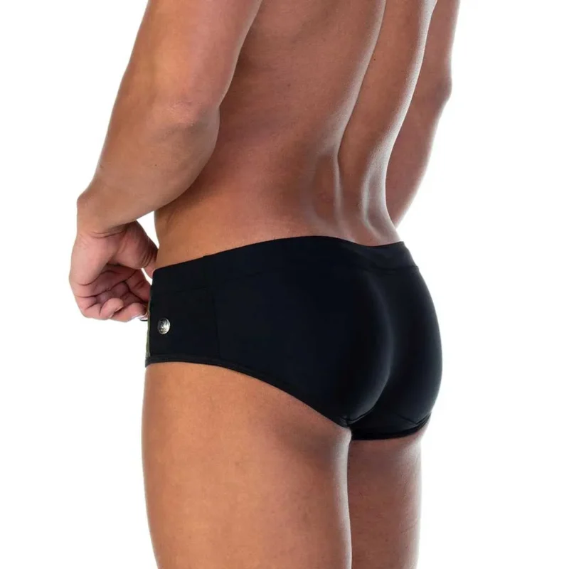 CS06 BLACK 2