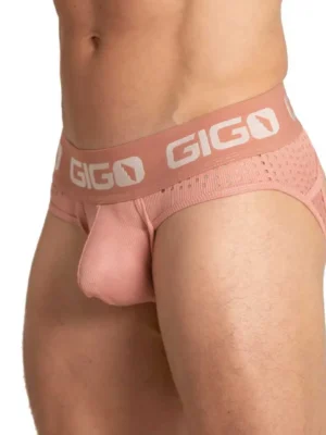 GU02 NUDE