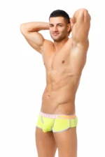3586