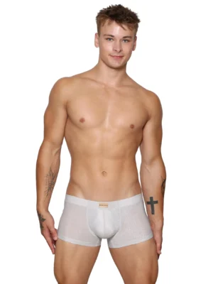 Glistenshortswhitefront