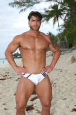 Homme White B6