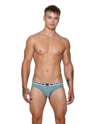 Intimatebriefcobaltfront