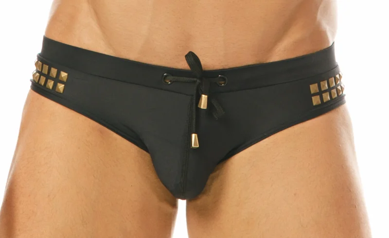StudBlack4