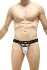 G String Planoy Petitq 2