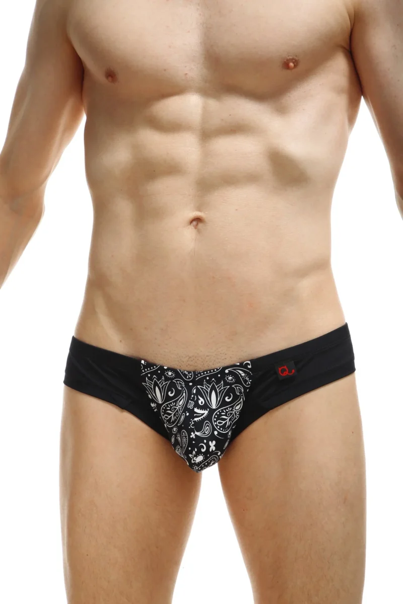 Shorty Macau Bandana 2 2c62e4a7 Ac8e 4286 9e3a 2c90548dd7bc