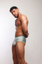 Sukrew 7743 010fa285 Dd89 4c64 A3ee 8a62523cf912