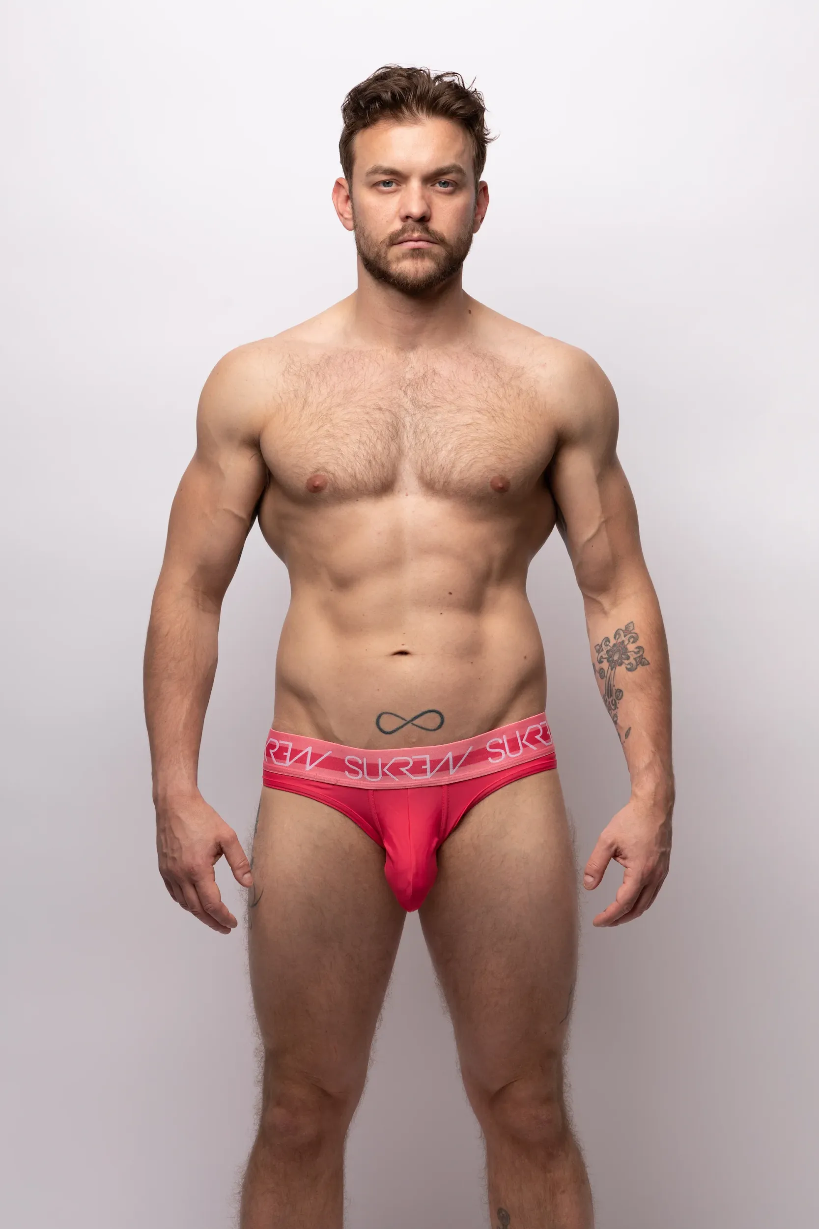 Classicbrief Deep Coral Front 76b9e46d 281f 4f57 B464 8e2aa6fc1b3e