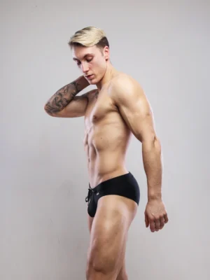 Sukrew 6831
