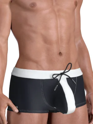 MDS SQ BLK WHT Side