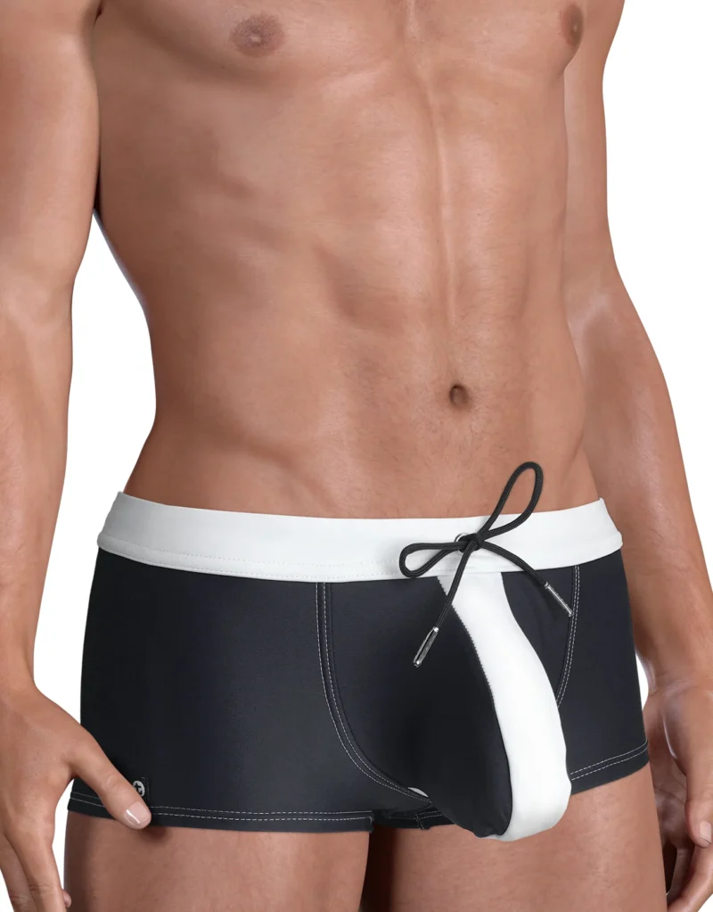MDS SQ BLK WHT Side